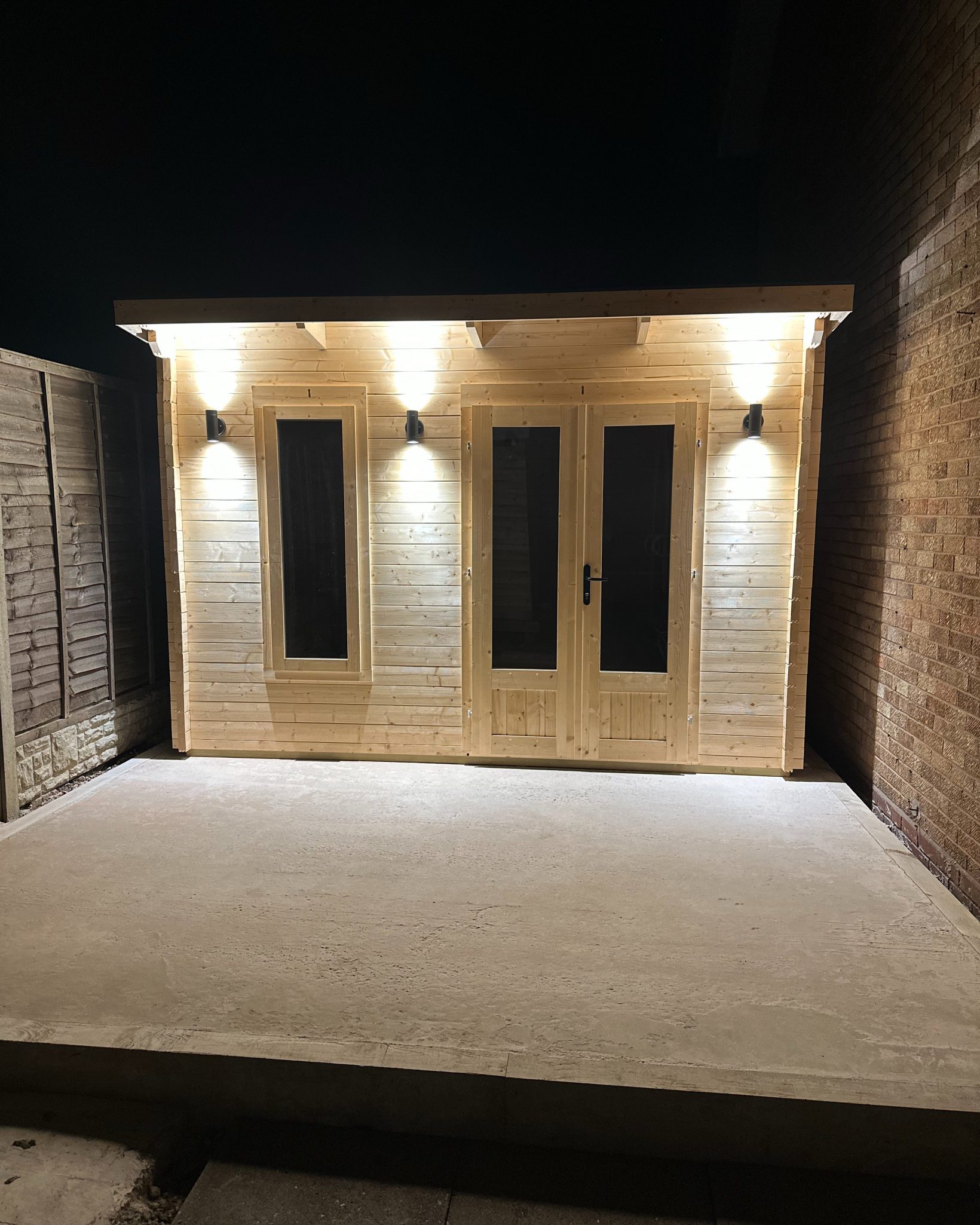summer house lighting